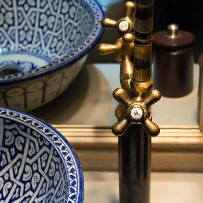 Casa Bellezia- Design E Storia Nel Cuore Di Torino Luaran gambar