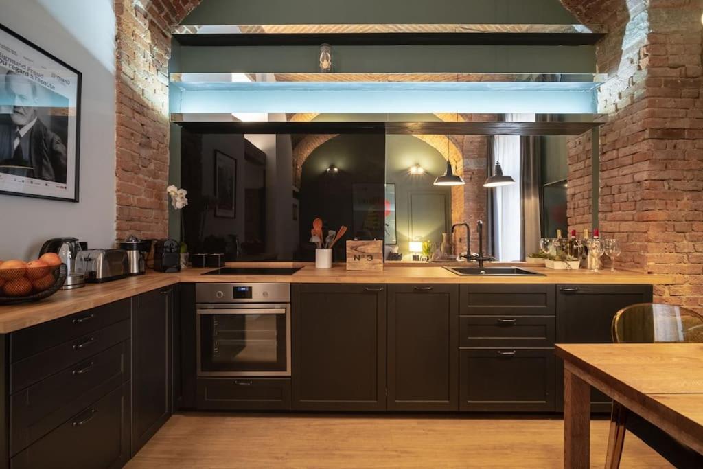 Casa Bellezia- Design E Storia Nel Cuore Di Torino Luaran gambar
