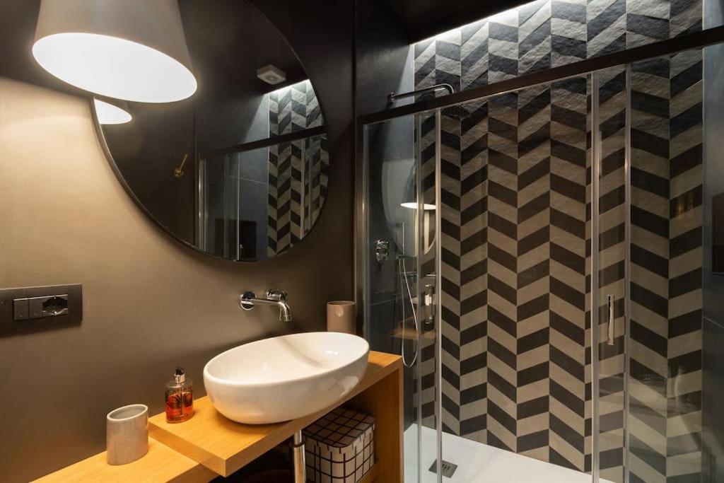 Casa Bellezia- Design E Storia Nel Cuore Di Torino Luaran gambar